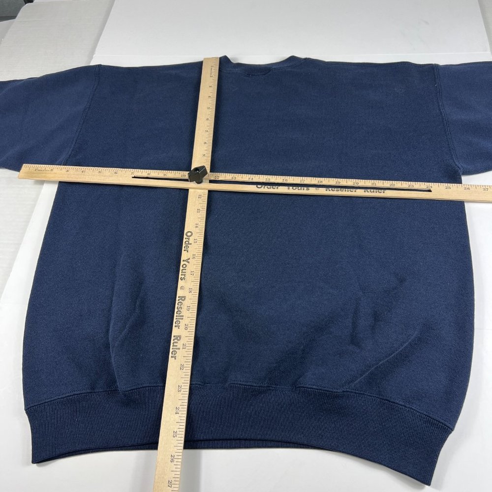 VTG NCAA Notre Dame Fightin Irish Sweatshirt Large Blue Faded Stained Crewneck - Picture 11 of 15